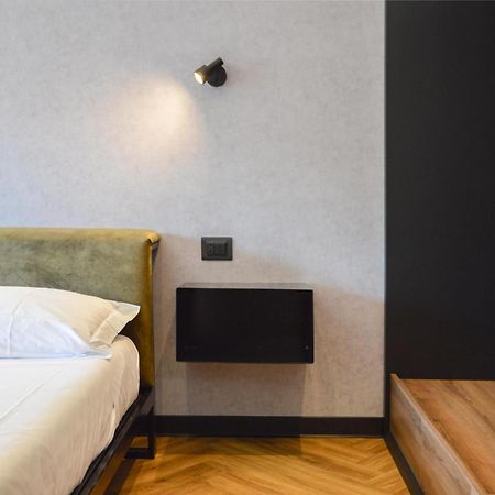 Adriatic Luxury Suites Pescara Bagian luar foto