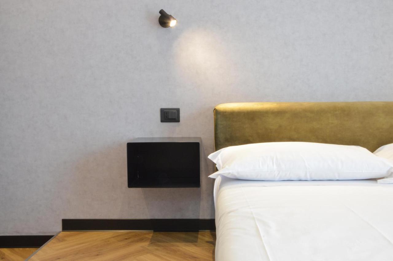 Adriatic Luxury Suites Pescara Bagian luar foto