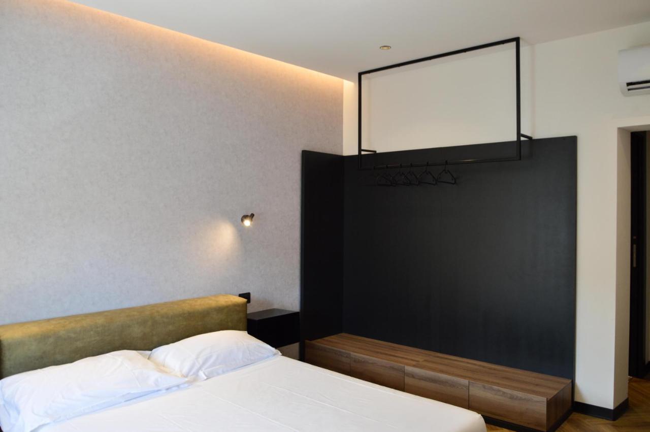 Adriatic Luxury Suites Pescara Bagian luar foto