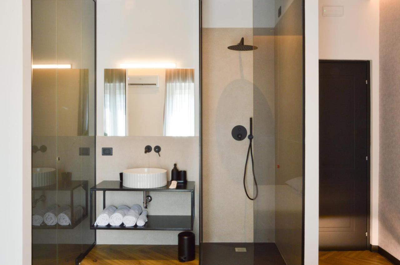 Adriatic Luxury Suites Pescara Bagian luar foto