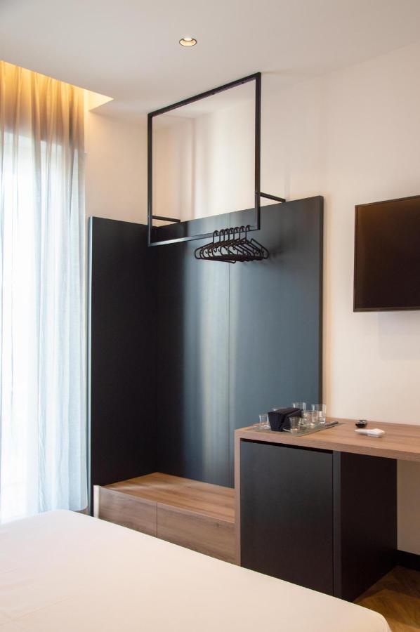 Adriatic Luxury Suites Pescara Bagian luar foto