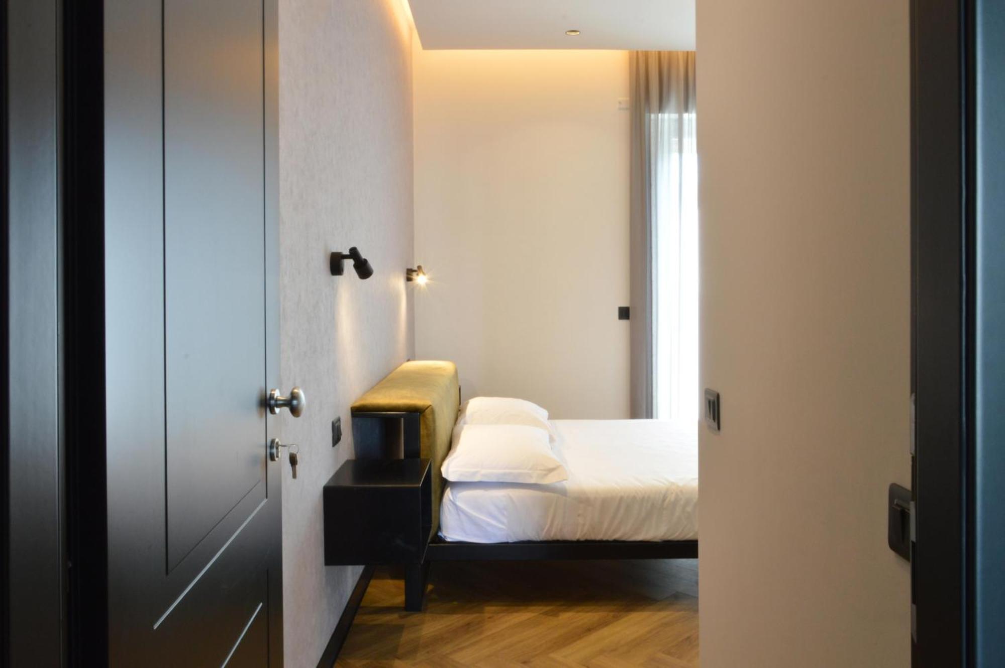 Adriatic Luxury Suites Pescara Bagian luar foto