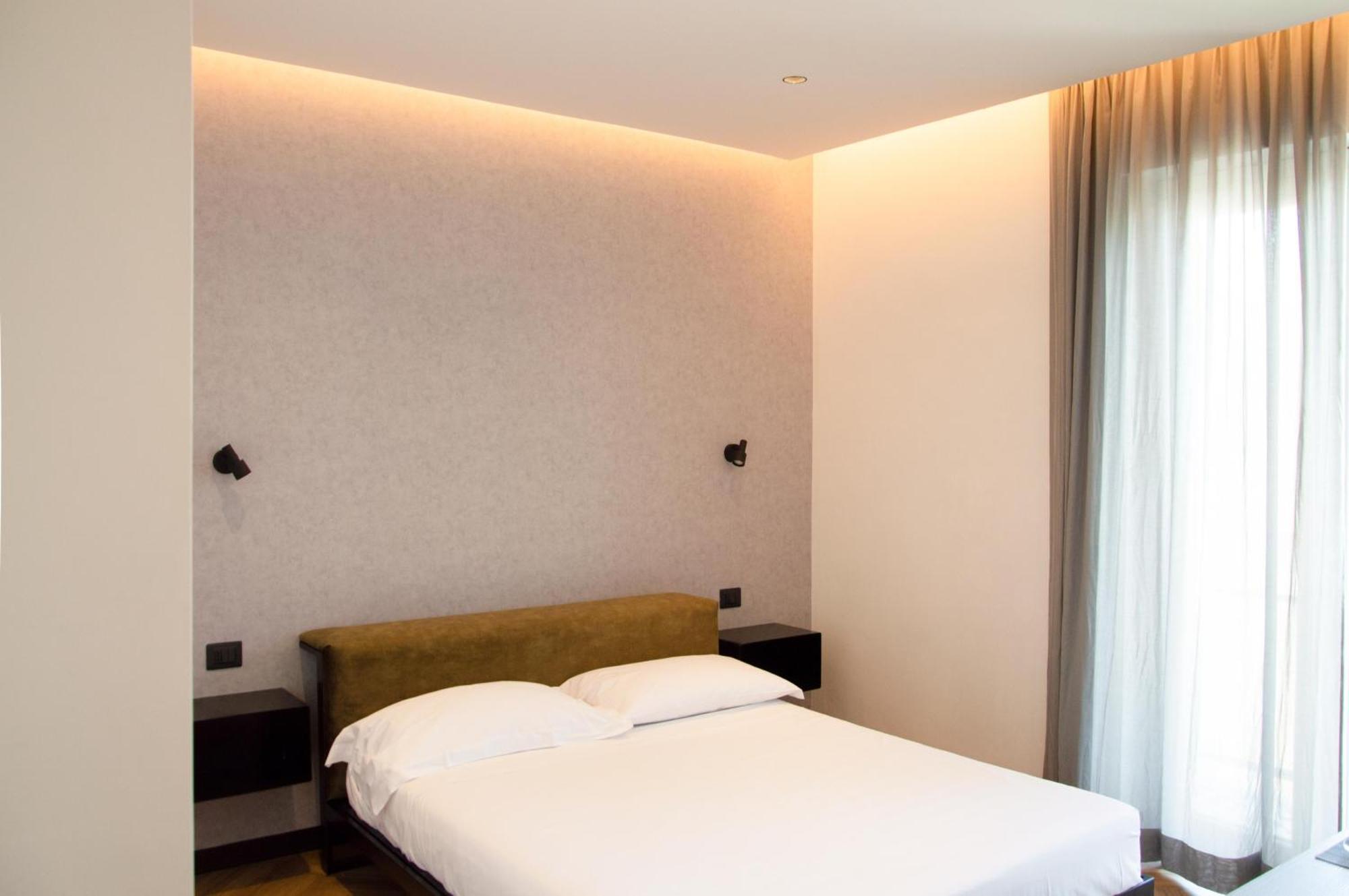 Adriatic Luxury Suites Pescara Bagian luar foto